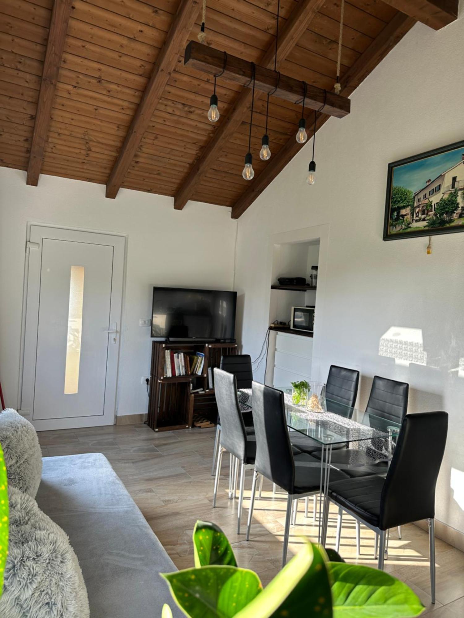 Quiet Countryside Apartments Near The City And The Sea كوبر المظهر الخارجي الصورة